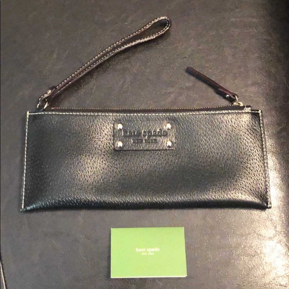 Kate Spade - Wristlet
